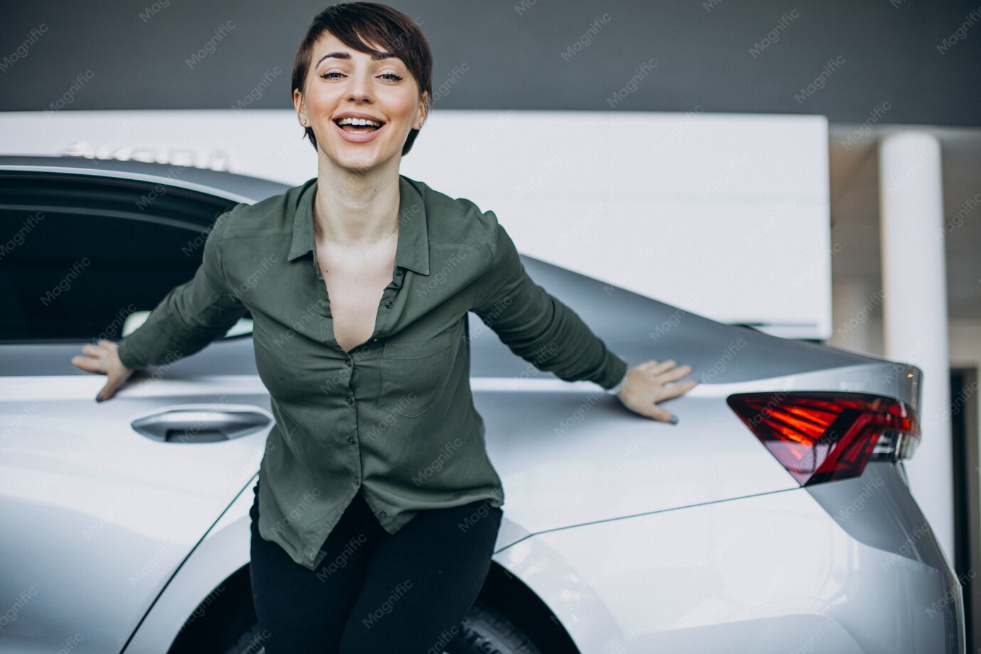 Categoria Conversíveis — exemplo ilustrativo, Serraluz Motors